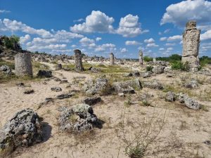 забележителности около варна - побитите камъни